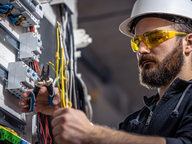 5 reglas de oro de la electricidad