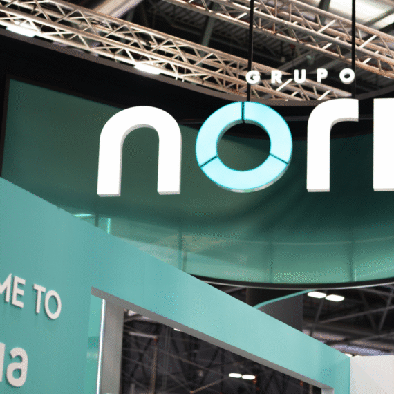 Stand de Grupo Noria